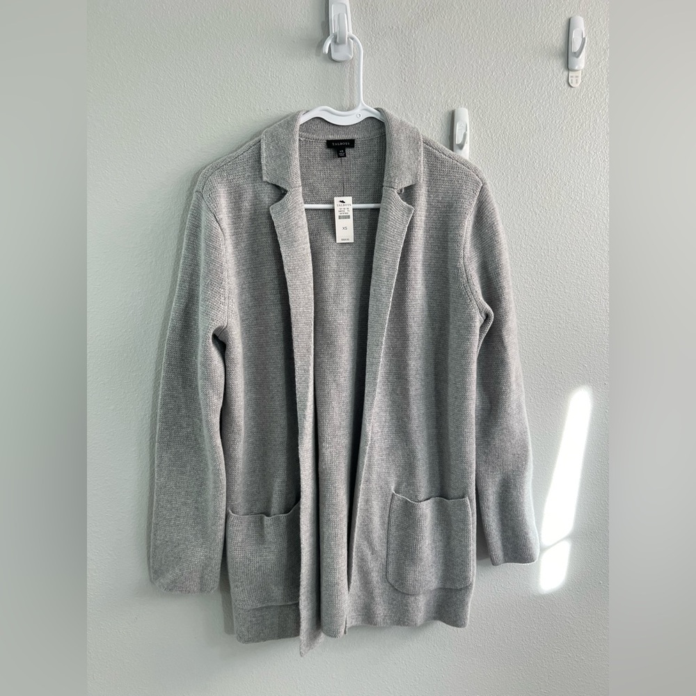 Talbots cardigan XS NWT $169‎